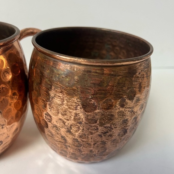 Set of Two Hammered Copper Moscow Mule Handled Mugs - Picture 7 of 8